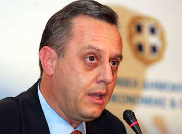 Στο στόχαστρο του υπουργείου Οικονομικών 12.000 επιχειρήσεις