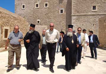 Επισκέψεις Βουλγαράκη στα αρχαιολογικά μουσεία Σητείας και Αγ.Νικολάου