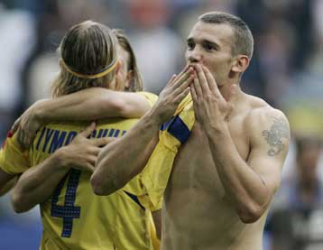 Πρόκριση-ανατροπή για την Ισπανία, «ρέφαραν» οι Ουκρανοί, πέρασε και ο ελβετικός μηχανισμός