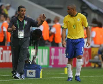 Προκλητικός ο Ρονάλντο, δεν πανηγύρισε την πρόκριση και λογομάχησε με τον Παρέιρα