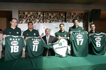 Έρχεται στην Αθήνα την Τρίτη ο ντο Σάντος για επαφή με τον Σταθοκωστόπουλο