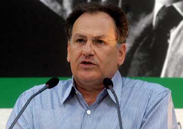 Λαλιώτης κατά Μητσοτάκη σε ομιλία για τα 10 χρόνια από τον θάνατο του Α.Παπανδρέου