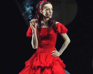 Σιλβί Γκιλέμ και Ράσελ Μάλιφαντ στη σκηνή του Ηρωδείου