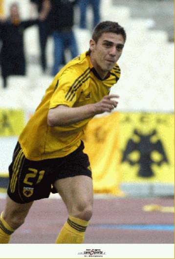 Αποσύρεται η Μπενφίκα από τη διεκδίκηση του Κατσουράνη – Με Ρετζίνα μιλά ο Σορεντίνο