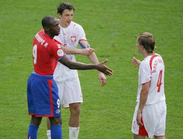 Αποχαιρέτησε ικανοποιημένος ο Γιάνας, MVP ο Μποσάτσκι