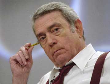 «Καληνύχτα και καλή τύχη» λέει σε όλους ο Νταν Ράδερ