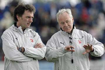 Ελβετική απάντηση στην επίθεση του Ντομενέκ για τη διαιτησία