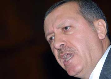 Νέο μήνυμα Ερντογάν για το Κυπριακό με συμμετοχή του στις εκδηλώσεις για την εισβολή