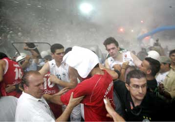 Τιμωρία ρεκόρ στον ΠΑΟ, 110.000 ευρώ πρόστιμο και πέντε αγωνιστικές αποκλεισμού