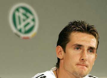 Ενδιαφέρον για τον Μίροσλαβ Κλόζε από Μάντσεστερ, Αρσεναλ και Μίλαν