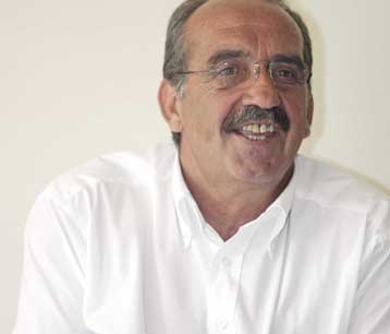 Επίθεση με πολλούς αποδέκτες από τον παραιτημένο Φαναρά στον Ηρακλή