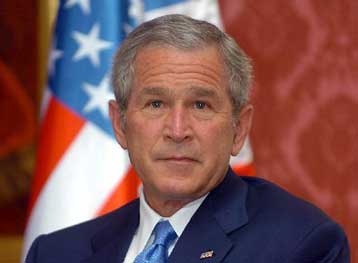 Έξαλλος ο Μπους για την αποκάλυψη της παρακολούθησης διεθνών τραπεζικών συναλλαγών