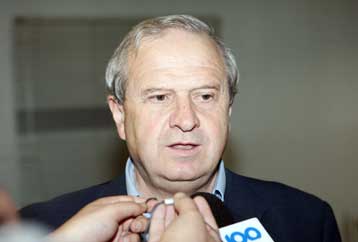 Συναντήθηκαν Κατσαρής και οπαδοί του ΠΑΟΚ, προσπάθεια να συγκεντρωθούν χρήματα