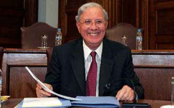 Μήνυμα Γκαργκάνα για ταχύτερες και μεγαλύτερες αυξήσεις επιτοκίων από την ΕΚΤ