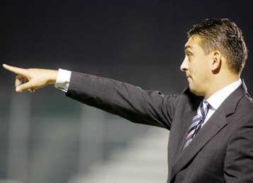 «Δεν αφήνω τον ΠΑΟΚ ούτε στη Γ΄εθνική» δήλωσε ο Ντουμιτρέσκου