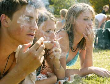 Την πρώτη αεροπορική εταιρεία για καπνιστές ιδρύει Γερμανός επιχειρηματίας