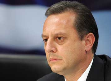 Συστράτευση των πολιτών στην καταπολέμηση του οικονομικού εγκλήματος ζητά ο Α.Μπέζας