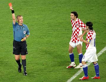 Τέλος οι διεθνείς αγώνες για τον Γκρέιαμ Πολ μετά το λάθος με τις τρεις κίτρινες