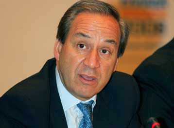 Αλλαγές προσώπων σε 20 ΔΕΚΟ «μαγειρεύει» το υπουργείο Οικονομίας