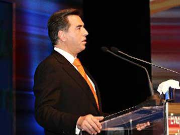 Τα σχέδια για την ανάπλαση της παραλίας Θεσσαλονίκης παρουσίασε ο Β.Παπαγεωργόπουλος