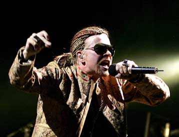 Οι Guns N Roses για μια συναυλία στο Rockwave Festival