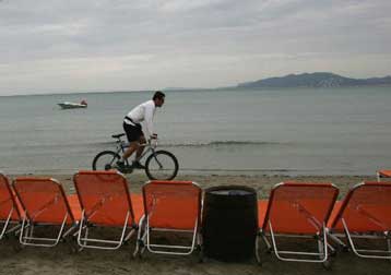 «Ποδαρικό» με συννεφιές και βροχές έκανε ο Ιούλιος