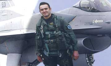 Μνημόσυνο για το σμηναγό Κώστα Ηλιάκη στα Χανιά