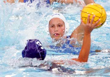 Νέα ήττα για την εθνική πόλο γυναικών, 17-8 από την Ισπανία