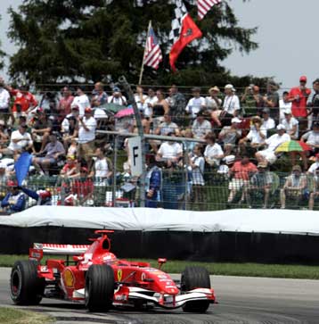 Θρίαμβος της scuderia στην Ινδιανάπολη με «1-2» από Σουμάχερ, Μάσα