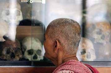 Πλησιάζει η ώρα της κρίσης για τους επιζώντες ηγέτες του καθεστώτος των Ερυθρών Χμερ