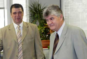 Με αποκλεισμό της Ελλάδας από τις ευρωπαϊκές διοργανώσεις απειλεί η FIFA