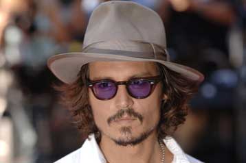 Ο Τζονι Ντεπ ξαναχτυπά ως Τζακ Σπάροου στους «Πειρατές της Καραϊβικής»