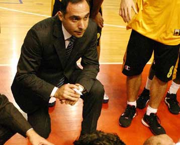 Και επίσημα ο Κακιούσης προπονητής του Αμαρουσίου