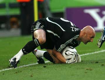 Η «υπ αριθμόν 16» συμμετοχή του Μπαρτέζ σε Μουντιάλ