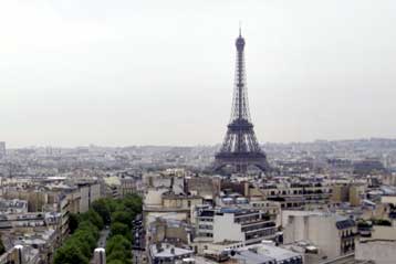 Ομπρέλα ασύρματης δικτύωσης σχεδιάζει το Παρίσι