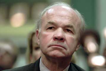 Πέθανε από καρδιακή προσβολή ο ιδρυτής της Enron, Κεν Λέι