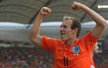 Στη FIFA θα καταγγείλει η Τσέλσι τη Ρεάλ για την υπόθεση του Αριεν Ρόμπεν