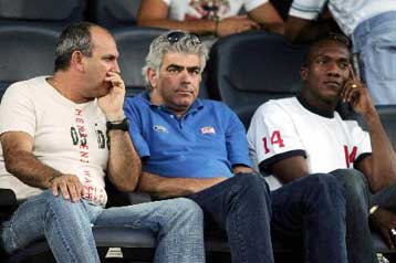 Πρόστιμο 31.800 ευρώ επέβαλε η UEFA στο Αιγάλεω για το ματς με τη Ζαλγκίρις