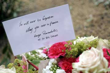 Εκδηλώσεις μνήμης στη Βρετανία για τα θύματα των επιθέσεων της 7ης Ιουλίου