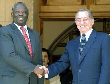 Κοινή συνάντηση Παπαδόπουλου, Ταλάτ με τον βοηθό ΓΓ του ΟΗΕ το Σάββατο