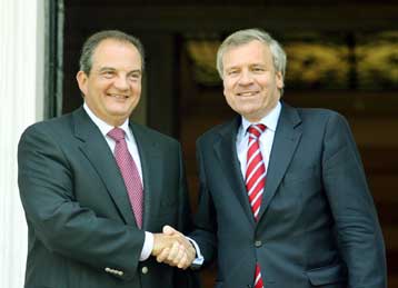 «Όχι» σε ενίσχυση της ελληνικής συμμετοχής στις επιχειρήσεις του ΝΑΤΟ λέει η Αθήνα