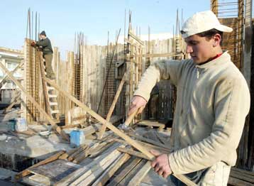 Τροπολογία για τον επανακαθορισμό των Βαρέων και Ανθυγιεινών κατατέθηκε στη Βουλή