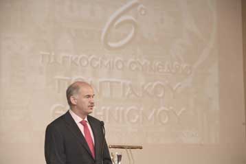 Για χαμένες ευκαιρίες στα εθνικά θέματα κατηγόρησε την κυβέρνηση ο Γ.Παπανδρέου