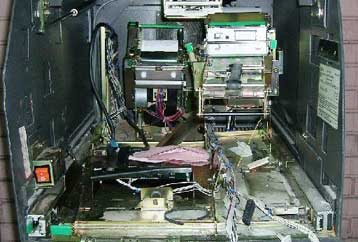 Εικόνα καταστροφής στους χώρους του ΤΕΙ Αθήνας μετά το τέλος της κατάληψης