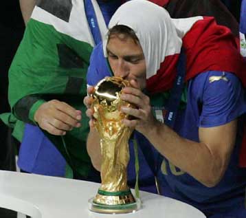 Τότι και Λίπι δεν αφήνουν τη «σκουάντρα ατζούρα»