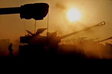 Απειλές από τον Χανίγιε για τις ισραηλινές επιχειρήσεις στη Γάζα