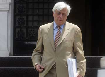 Σε ετοιμότητα ο κρατικός μηχανισμός για τις δημοτικές και νομαρχιακές εκλογές