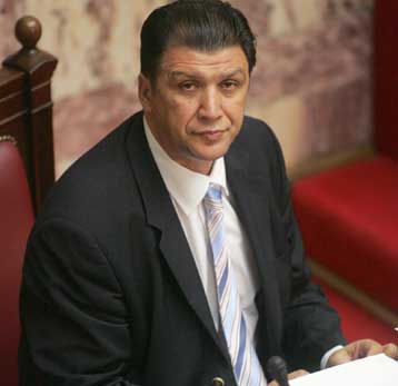 Ελπίδες για άρση του αποκλεισμού από την FIFA, η ΕΠΟ ενέκρινε την τροποποίηση