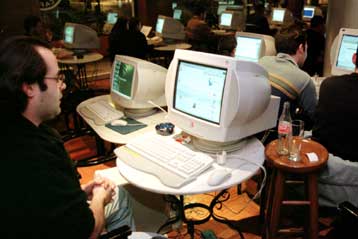 «Υψηλή προτεραιότητα» η ανάπτυξη της ευρυζωνικότητας στην Ελλάδα