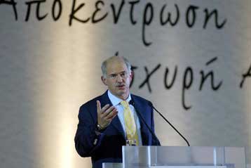 Με επίθεση Παπανδρέου κατά κυβέρνησης η έναρξη του προεκλογικού αγώνα του ΠΑΣΟΚ